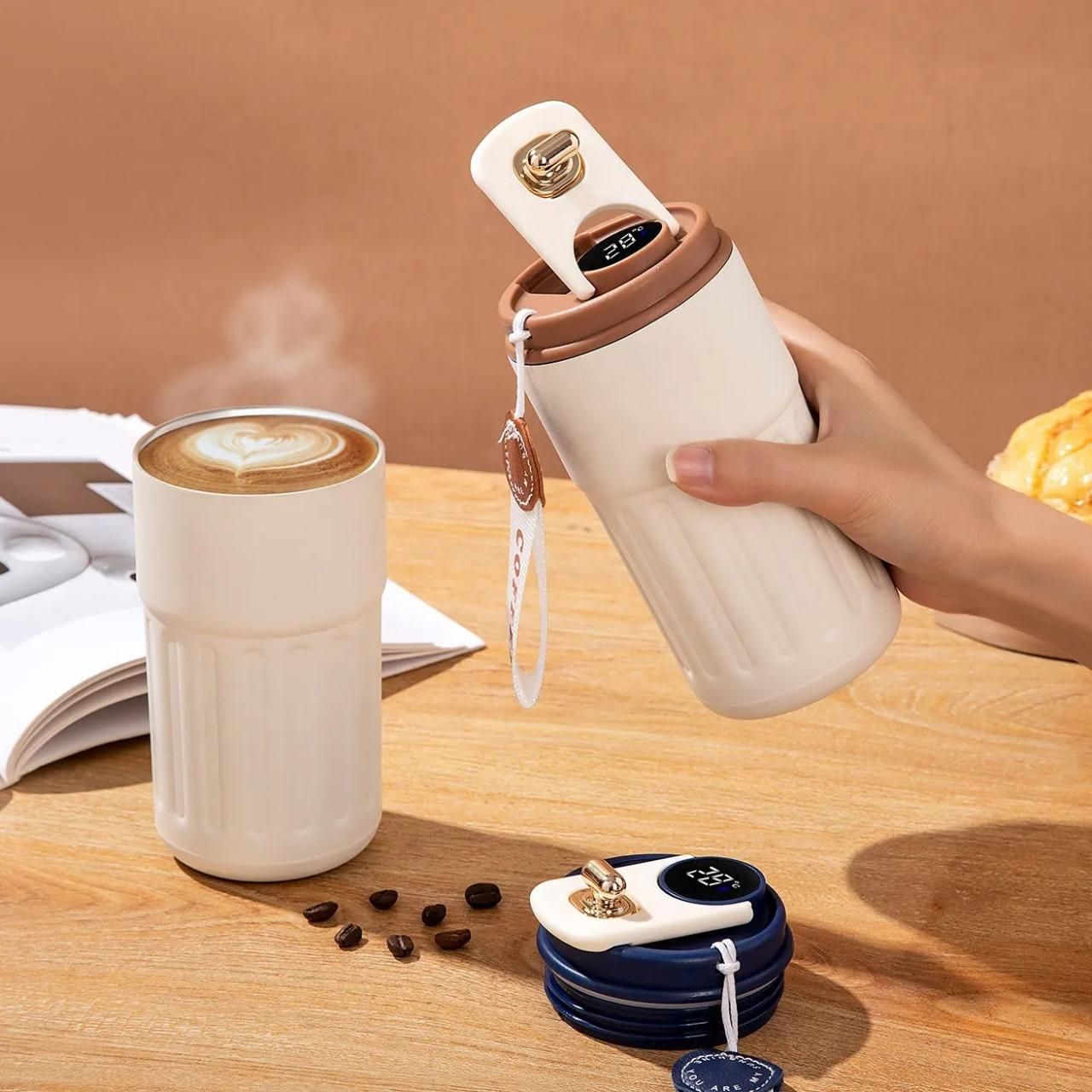 Vacuum Insulated Coffee Mug with Temperature Display