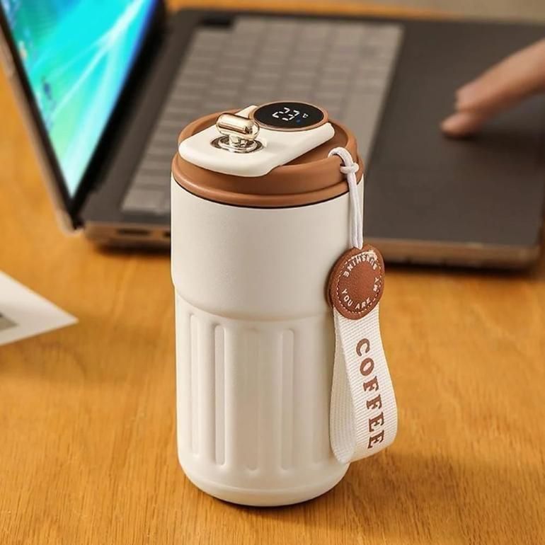 Vacuum Insulated Coffee Mug with Temperature Display
